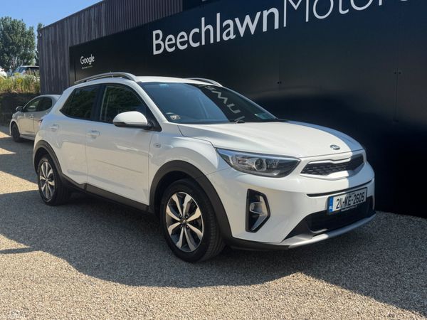 Kia Stonic Hatchback, Petrol, 2021, White