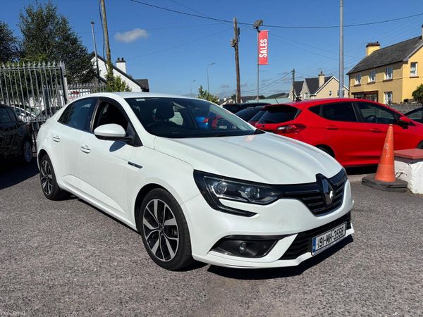 Renault Megane Saloon, Diesel, 2019, White