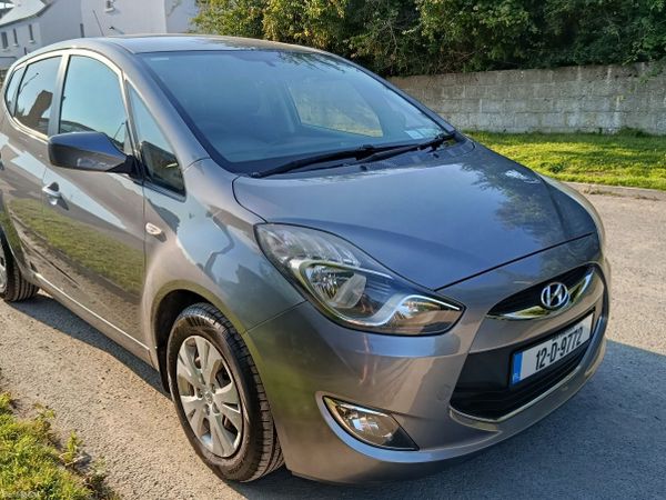 Hyundai ix20 MPV, Petrol, 2012, Grey