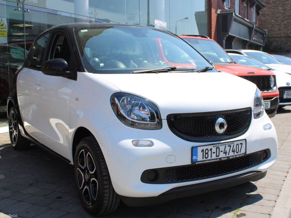 Smart Forfour Hatchback, Petrol, 2018, White