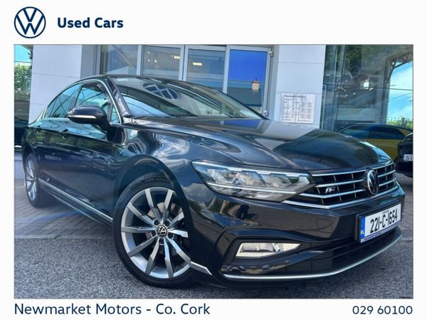 Volkswagen Passat Saloon, Diesel, 2022, Black