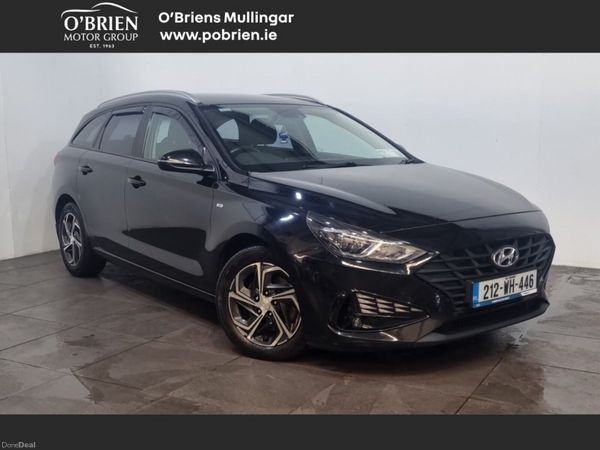 Hyundai i30 Estate, Diesel Hybrid, 2021, Black