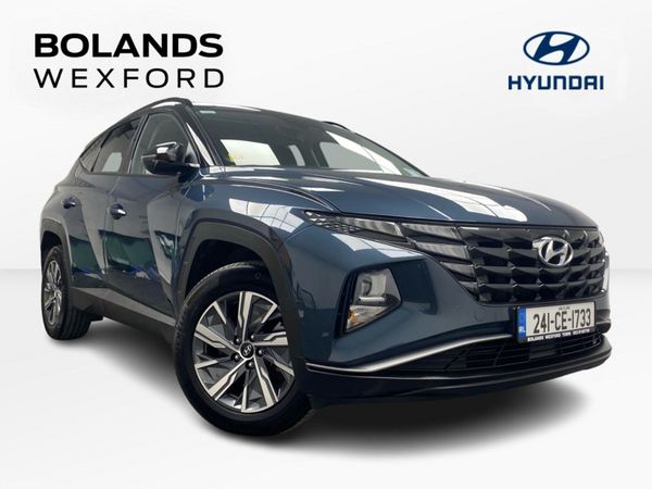 Hyundai Tucson SUV, Petrol Hybrid, 2024, Blue