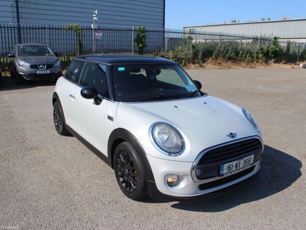 Mini Cooper Hatchback, Diesel, 2016, Silver