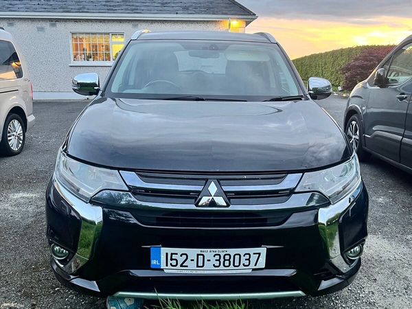 Mitsubishi Outlander SUV, Petrol Plug-in Hybrid, 2015, Black