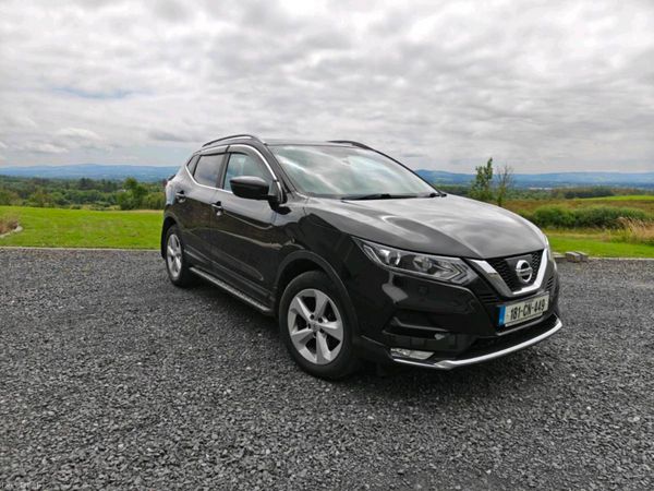 Nissan Qashqai MPV, Diesel, 2018, Black