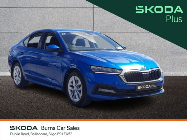 Skoda Octavia Saloon, Petrol, 2023, Blue
