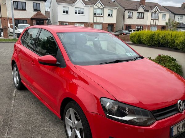 Volkswagen Polo Hatchback, Diesel, 2012, Red