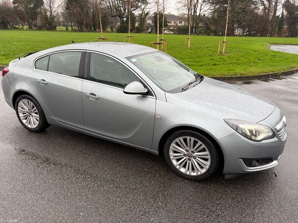 Opel Insignia Hatchback, Diesel, 2015, Silver