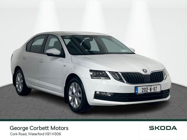 Skoda Octavia Saloon, Petrol, 2020, White