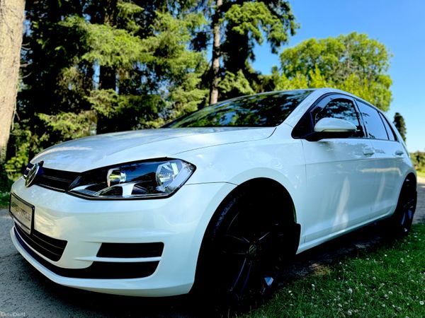 Volkswagen Golf Estate, Petrol, 2015, White