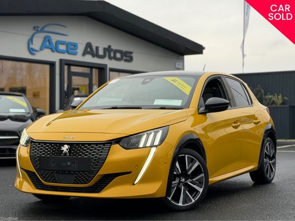 Peugeot 208 Hatchback, Petrol, 2020, Yellow