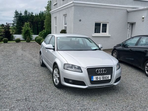 Audi A3 Hatchback, Diesel, 2010, Silver