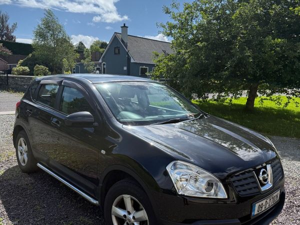 Nissan Qashqai Hatchback, Petrol, 2009, Black