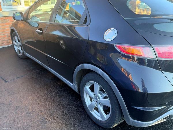Honda Civic Hatchback, Diesel, 2009, Black