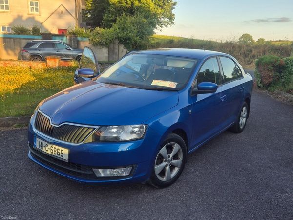 Skoda Rapid Saloon, Petrol, 2014, Blue