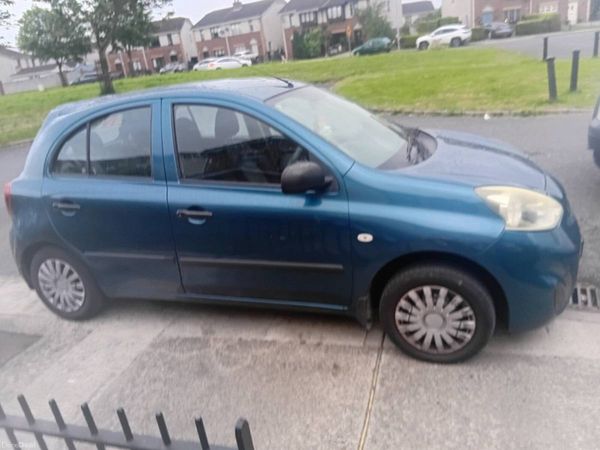 Nissan Micra Hatchback, Petrol, 2014, Blue