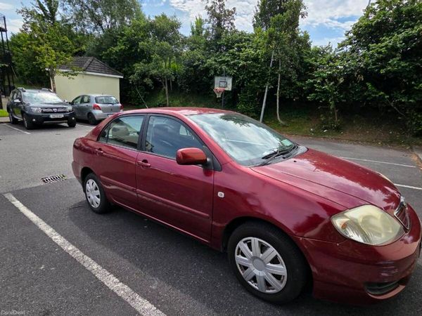 Toyota Corolla Saloon, Petrol, 2006, Red