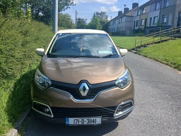 Renault Captur Hatchback, Diesel, 2017, Brown