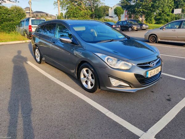 Hyundai i40 Estate, Diesel, 2012, Silver