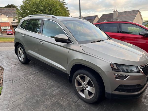 Skoda Karoq Estate/Jeep, Petrol, 2019, Grey