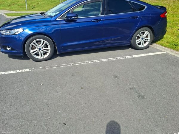 Ford Mondeo Hatchback, Diesel, 2015, Blue