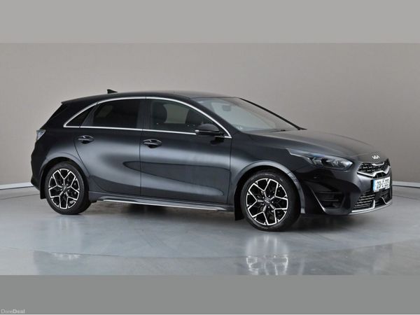 Kia Ceed Hatchback, Diesel Hybrid, 2023, Black