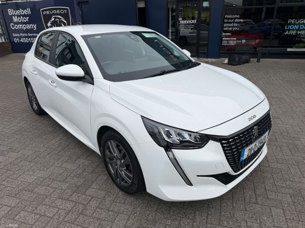 Peugeot 208 Hatchback, Petrol, 2021, White