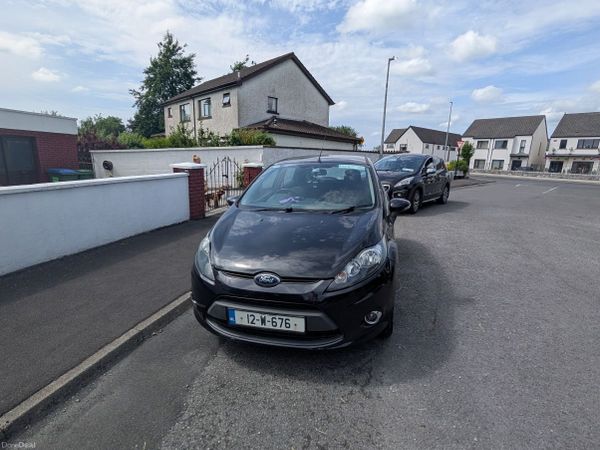 Ford Fiesta Hatchback, Petrol, 2012, Black