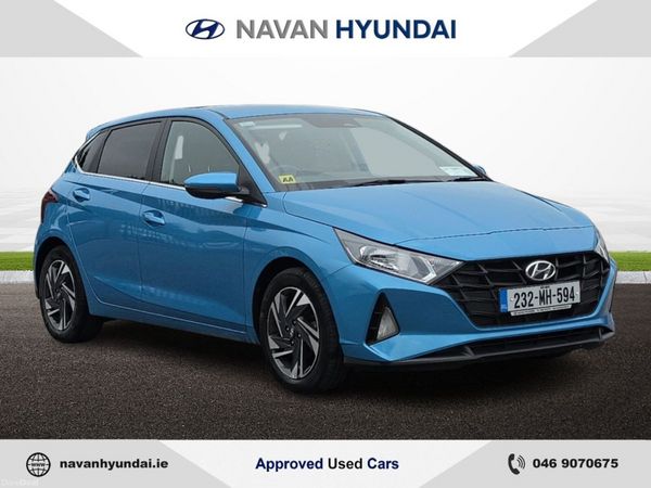 Hyundai i20 Hatchback, Petrol, 2023, Blue