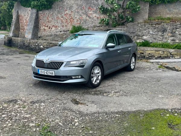 Skoda Superb Estate, Diesel, 2017, Grey