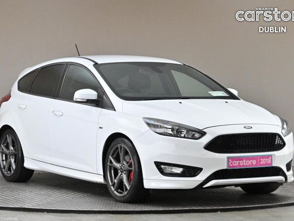 Ford Focus Hatchback, Petrol, 2018, White