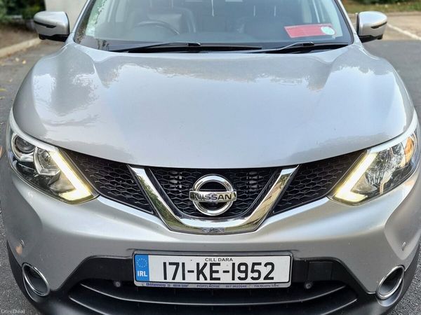 Nissan Qashqai SUV, Diesel, 2017, Grey
