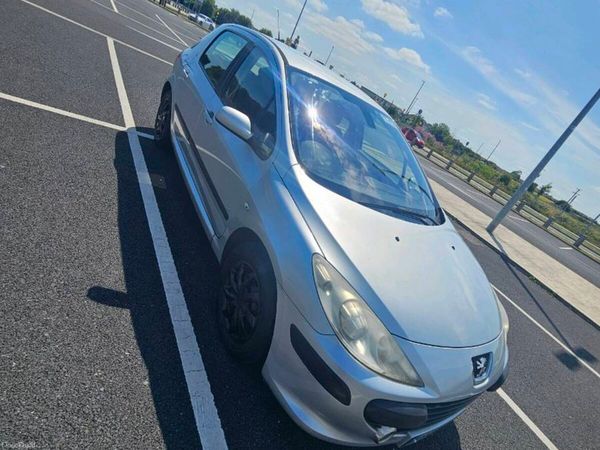 Peugeot 307 Hatchback, Petrol, 2007, Grey