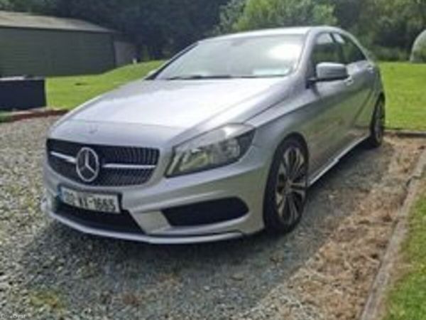 Mercedes-Benz A-Class Hatchback, Diesel, 2013, Silver