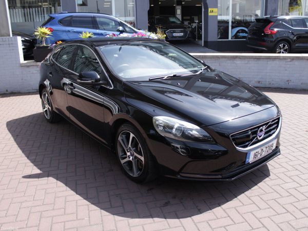 Volvo V40 Estate, Diesel, 2016, Black
