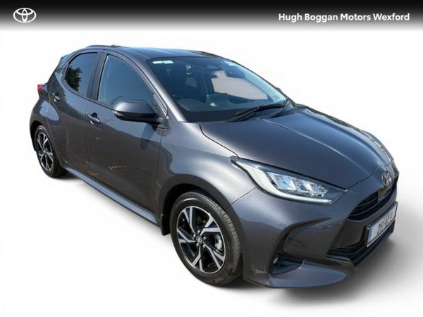 Toyota Yaris Hatchback, Petrol Hybrid, 2025, Grey