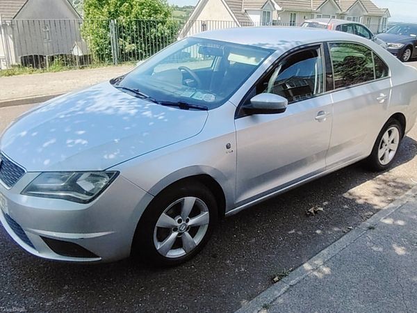 SEAT Toledo Saloon, Petrol, 2013, Silver
