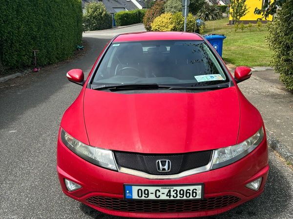 Honda Civic Hatchback, Petrol, 2009, Red