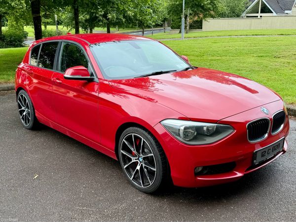 BMW 1-Series Estate/Jeep, Diesel, 2012, Red