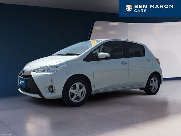 Toyota Yaris Hatchback, Petrol, 2018, White