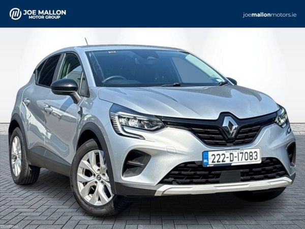 Renault Captur Hatchback, Petrol, 2022, Grey
