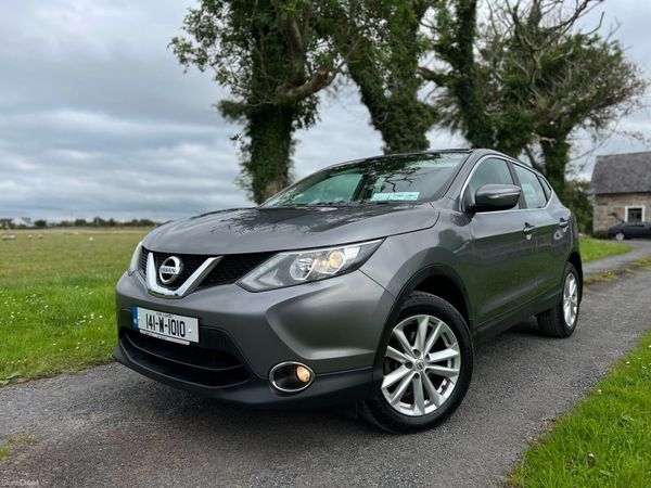 Nissan Qashqai Hatchback, Diesel, 2014, Grey
