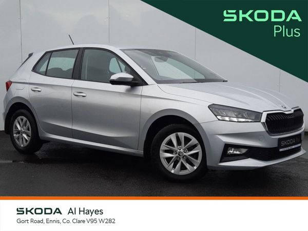 Skoda Fabia Hatchback, Petrol, 2023, Silver