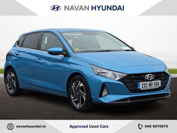 Hyundai i20 Hatchback, Petrol, 2023, Blue