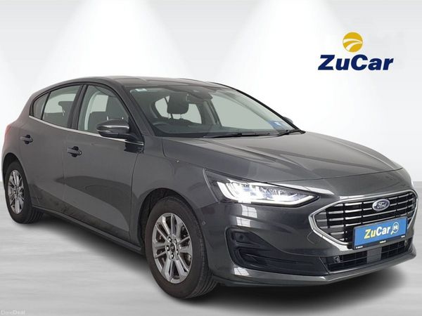 Ford Focus Hatchback, Petrol, 2023, Grey