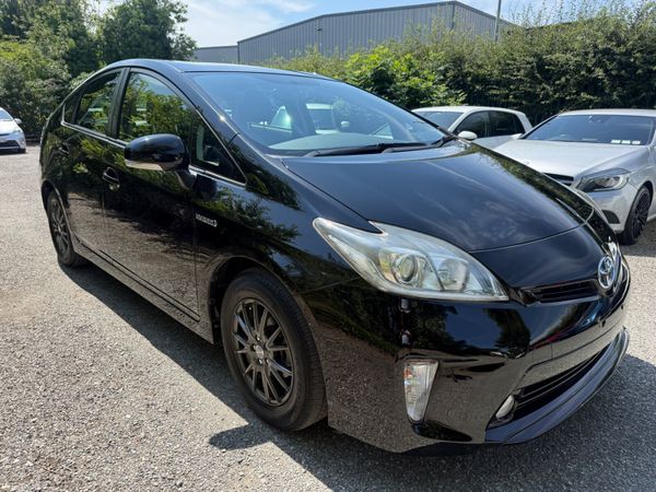 Toyota Prius Hatchback, Petrol Hybrid, 2015, Black