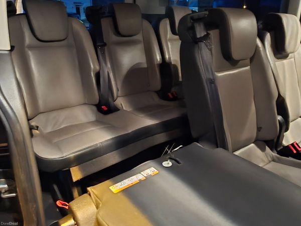 Ford Tourneo Minibus, Diesel, 2017, Grey