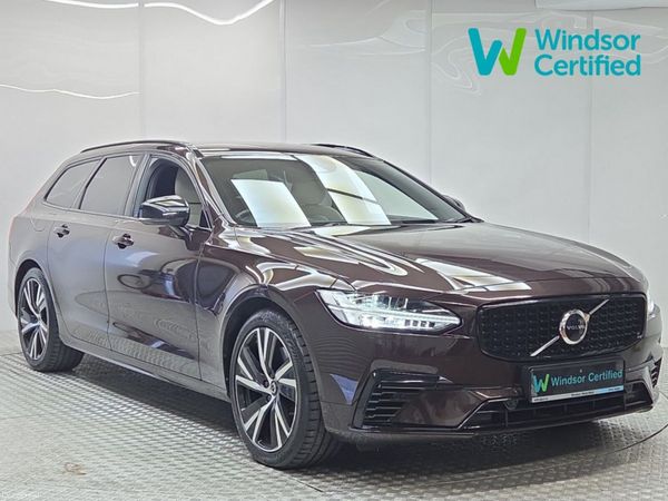 Volvo V90 Estate, Petrol Plug-in Hybrid, 2021, Gold