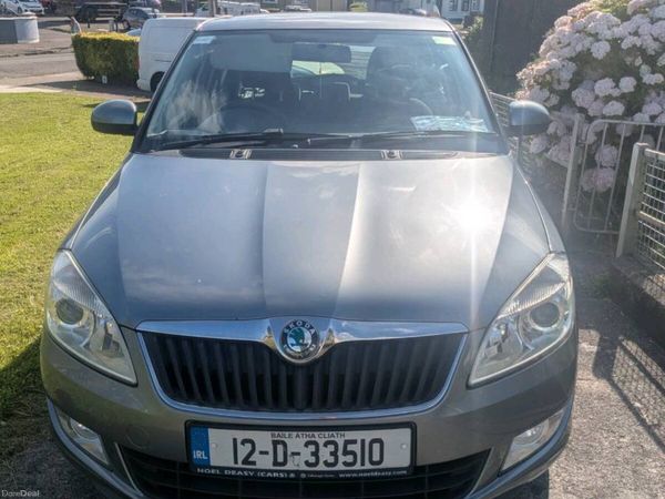 Skoda Fabia Hatchback, Petrol, 2012, Grey